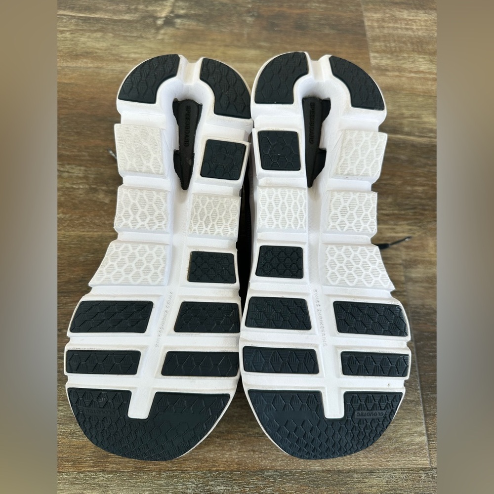 On Cloudrunner Eclipse/ Black Womens Side 10 - image 6